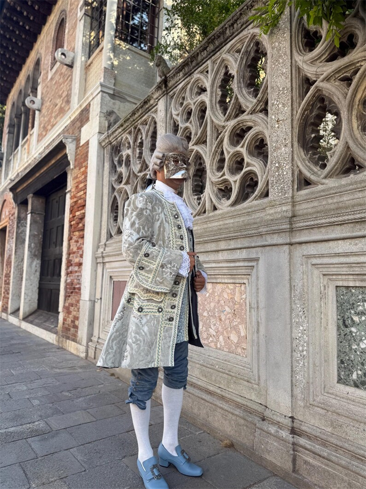 1700s Baroque Rococo Men's Tux - đánh giá và giá Badminton Victory