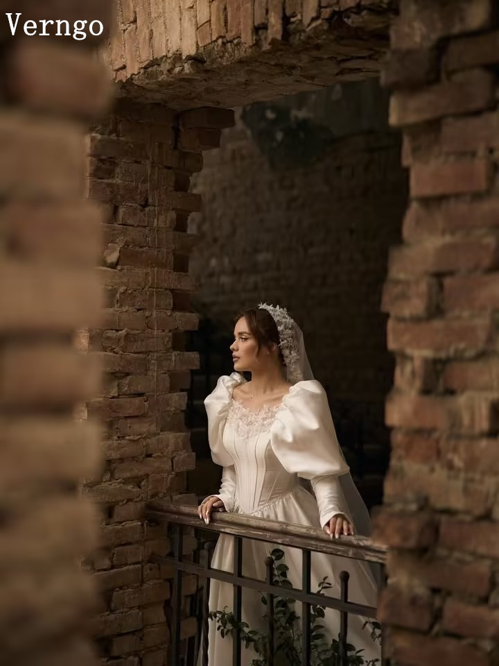 Verngo lvory Satin Wedding Dre - đánh giá và giá Badminton Victory