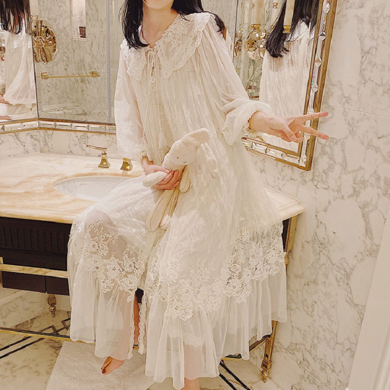 Vintage Luxury White Lace 2Pcs - đánh giá và giá Badminton Victory