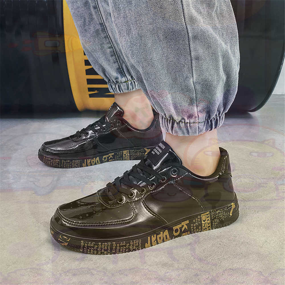 Round Foot Size 45 Sneakers Wh - đánh giá và giá Badminton News