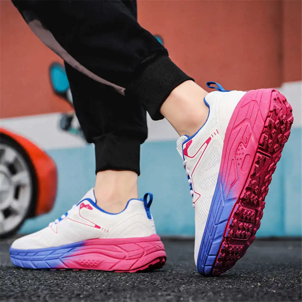 Does Not Slip Size 37 Shoes Si - đánh giá và giá Badminton News