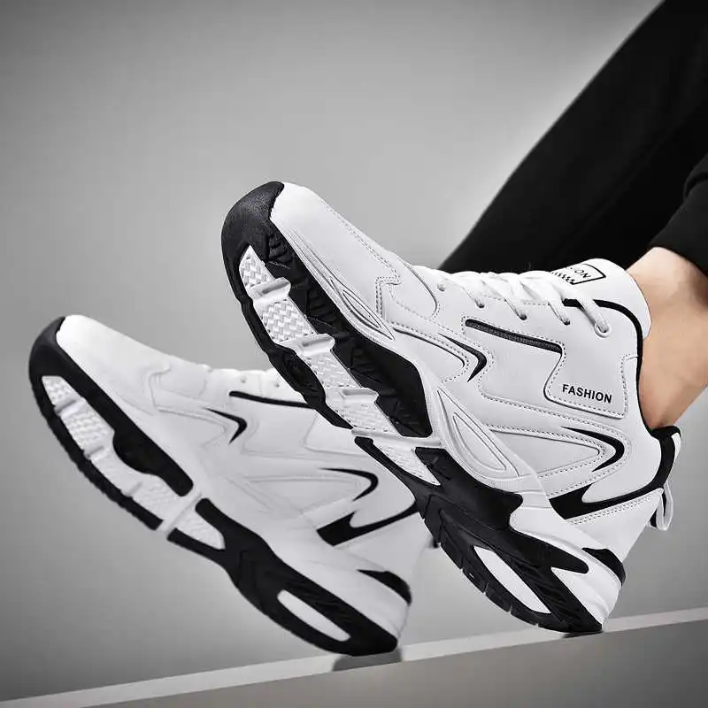 Cold-proof Spring Gym Sneakers - đánh giá và giá Badminton News
